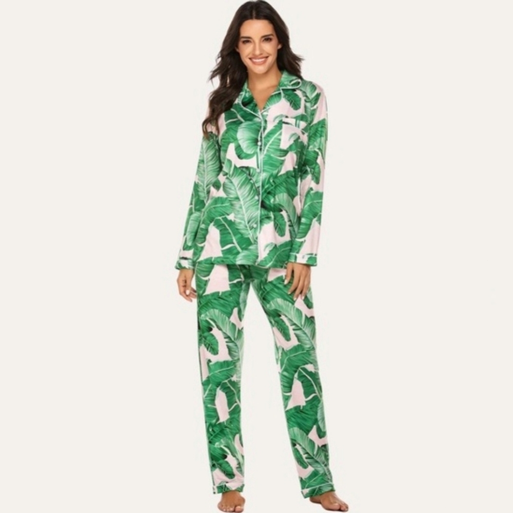 Ekouaer Banana Leaf "The Beverly Hills" Print‎ Pajama Size Small
